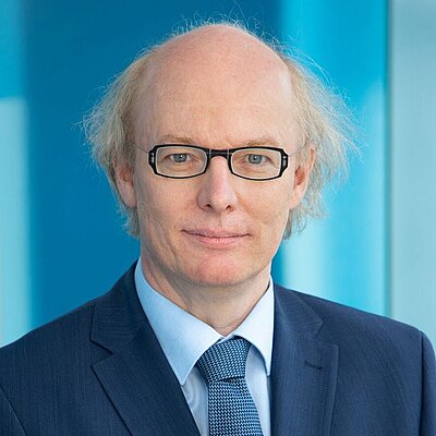 Dr. Andreas Hoffknecht Dr. Andreas Hoffknecht